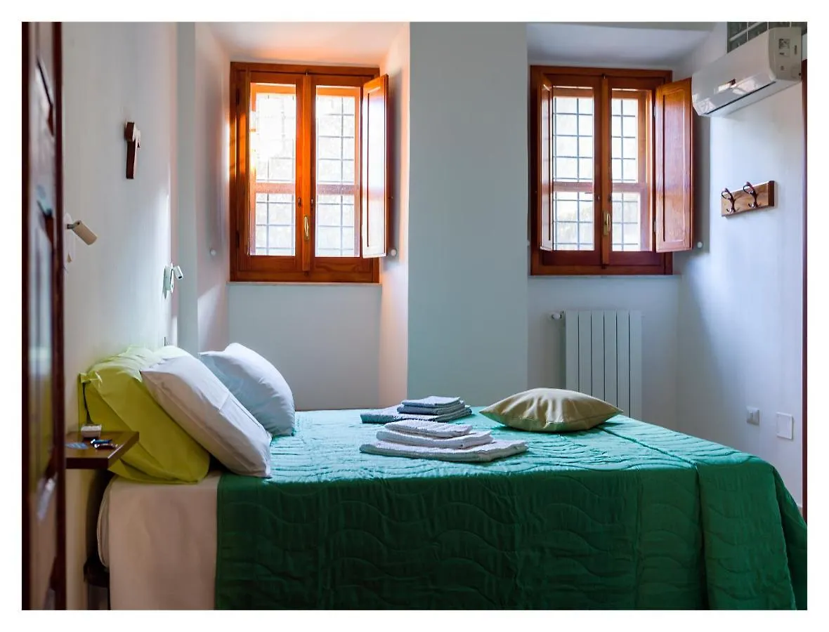 Monastero Santa Chiara Cpf Hotel Oristano 0*,